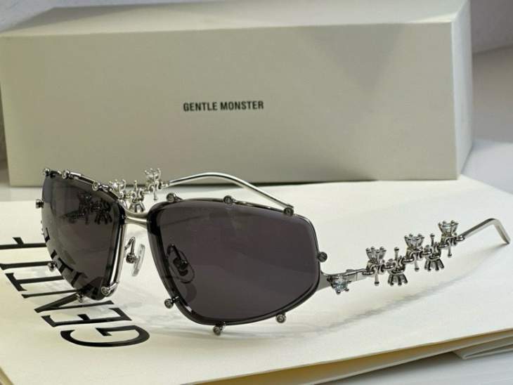 Picture of Gentle Monster Sunglasses _SKUfw59864798fw